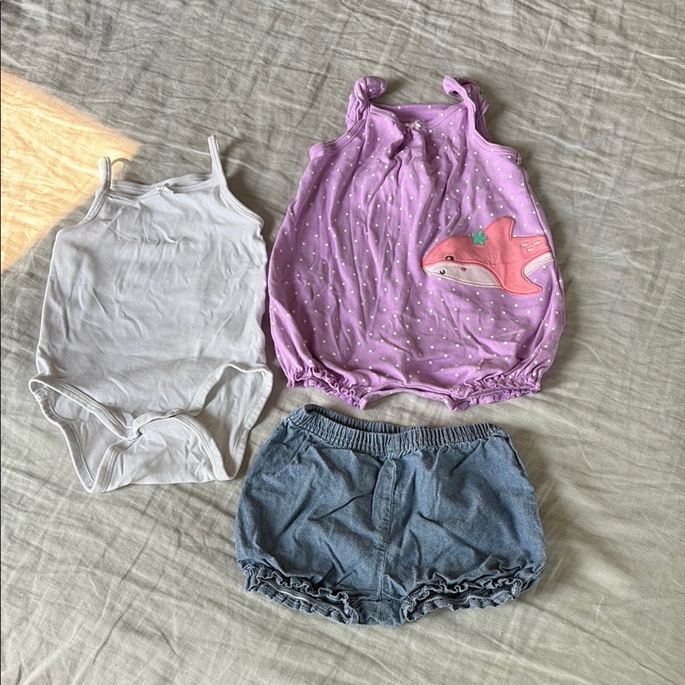 12 piece bundle of baby girl clothes size 18months. Lightly Worn. H&M and more - Picture 3 of 5